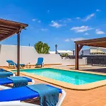 Villa Siroco Lanzarote By *